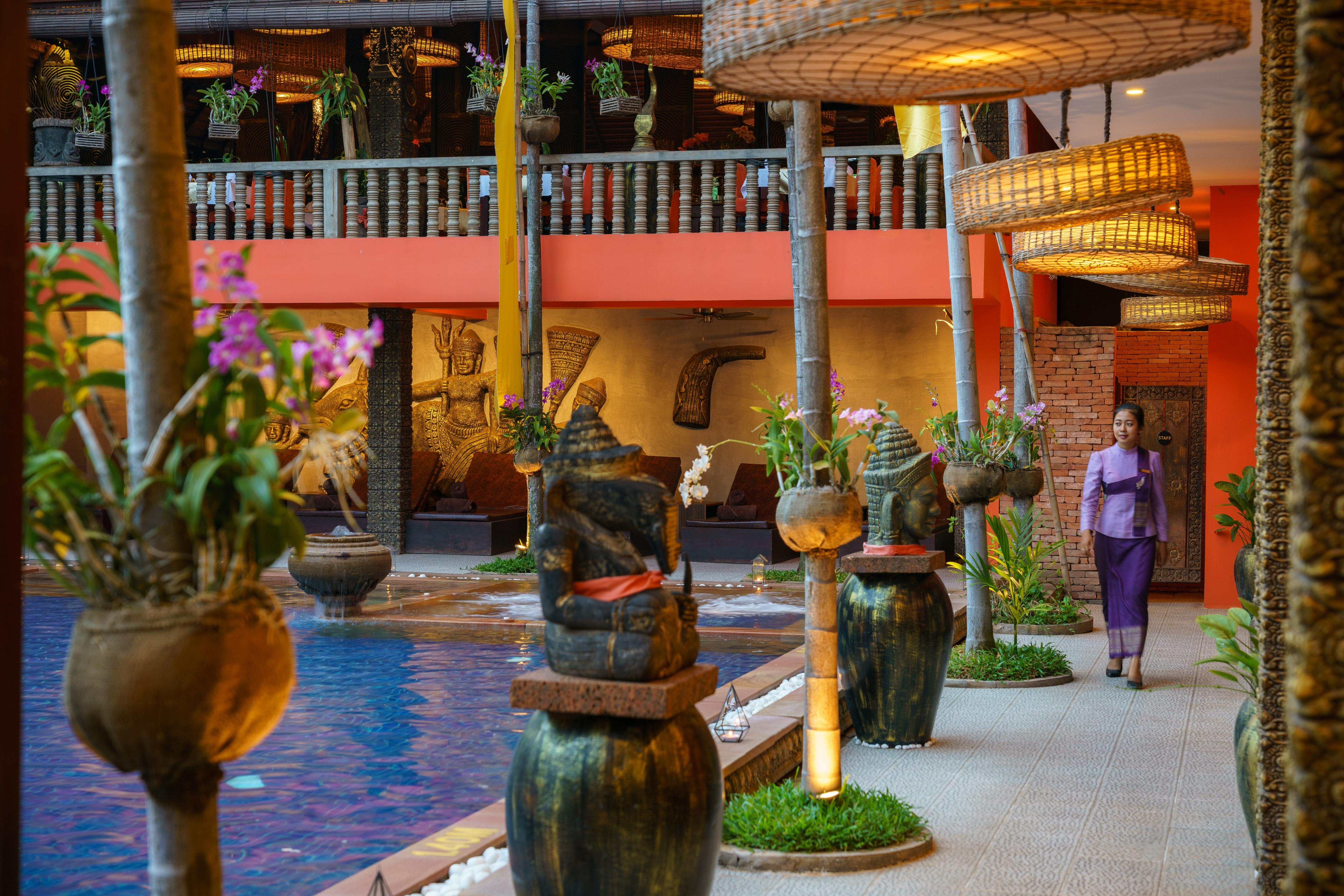 Golden Temple Hotel Siem Reap Exteriör bild