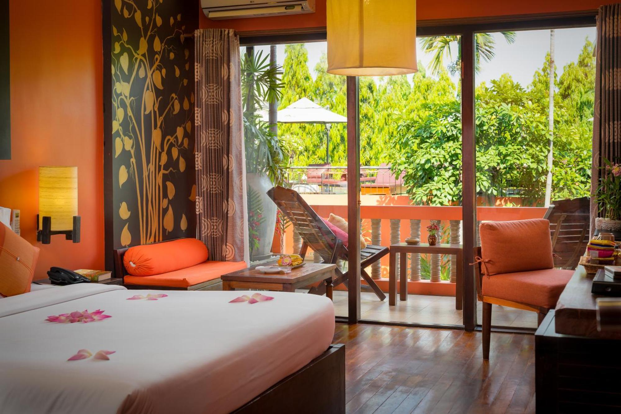 Golden Temple Hotel Siem Reap Exteriör bild