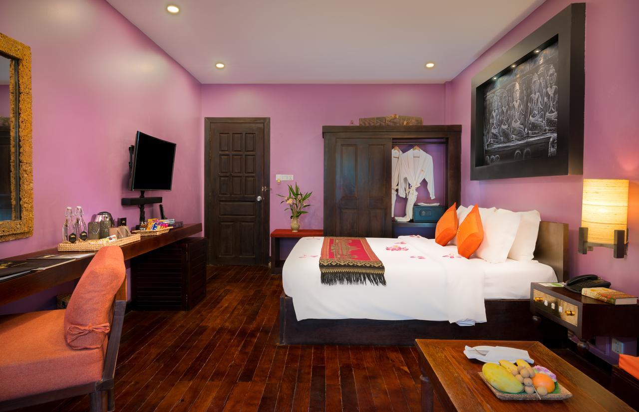 Golden Temple Hotel Siem Reap Exteriör bild